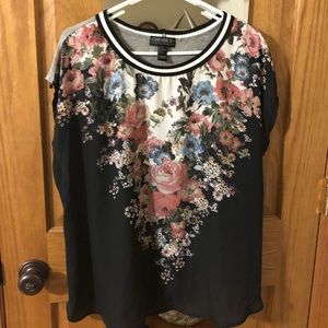 Floral and gray top